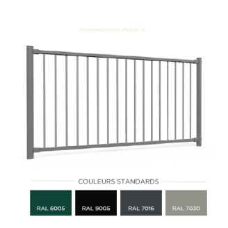 Clôture métallique à barreaudage pour aire de jeux d'enfants