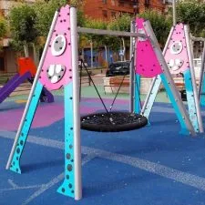 Balançoire Nid d'oiseau pour aires de jeux sur le thème des monstres