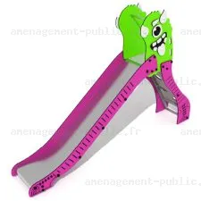 Toboggan pour aires de jeux sur le thème des monstres