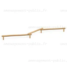 Poutre pour enfant composé de trois rondins de robinier