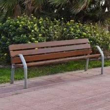 Banc extérieur en bois et fonte pour aménagement public