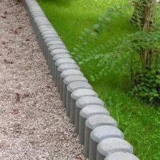 Rondins demi-lune en plastique recyclé pour bordures et palissades