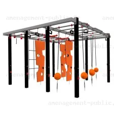 Structure de parcours d’obstacles extérieur