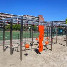 Structure de parcours d’obstacles extérieur