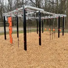 Structure de parcours d’obstacles extérieur