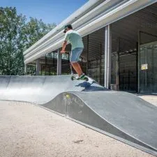 Aménagement circuit pumptrack en polyester